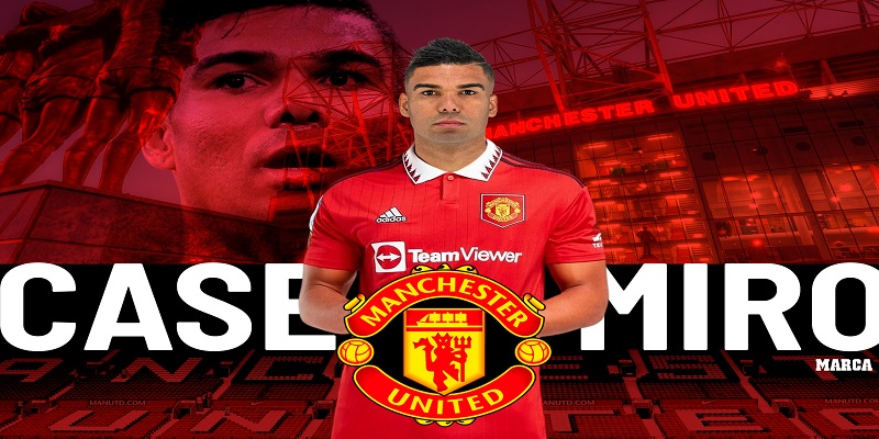 Casemiro ra mắt MU