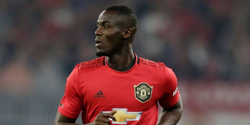 Trung vệ Eric Bailly 